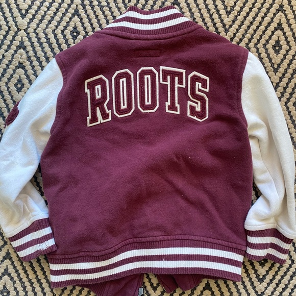 ❌SOLD❌Roots kids zip up jacket 4T - Picture 3 of 4